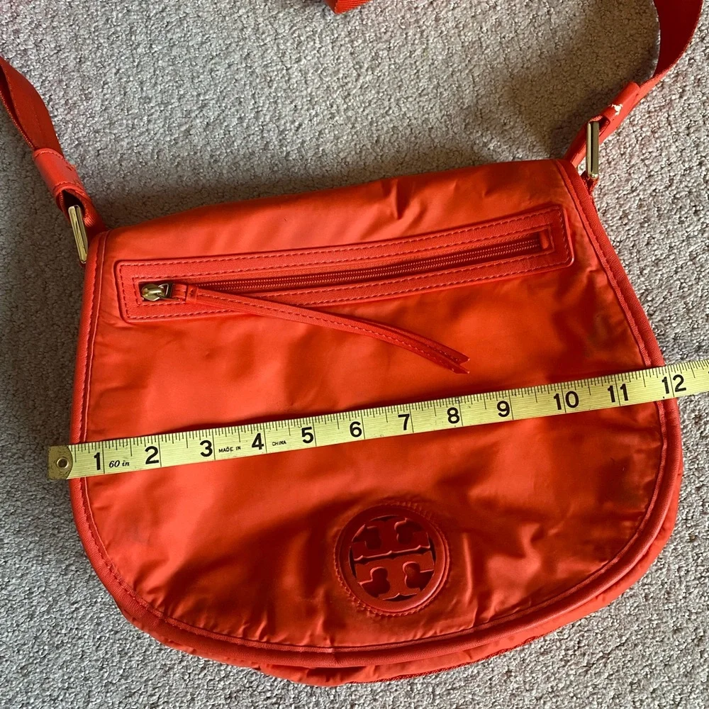 Tory Burch tory burch